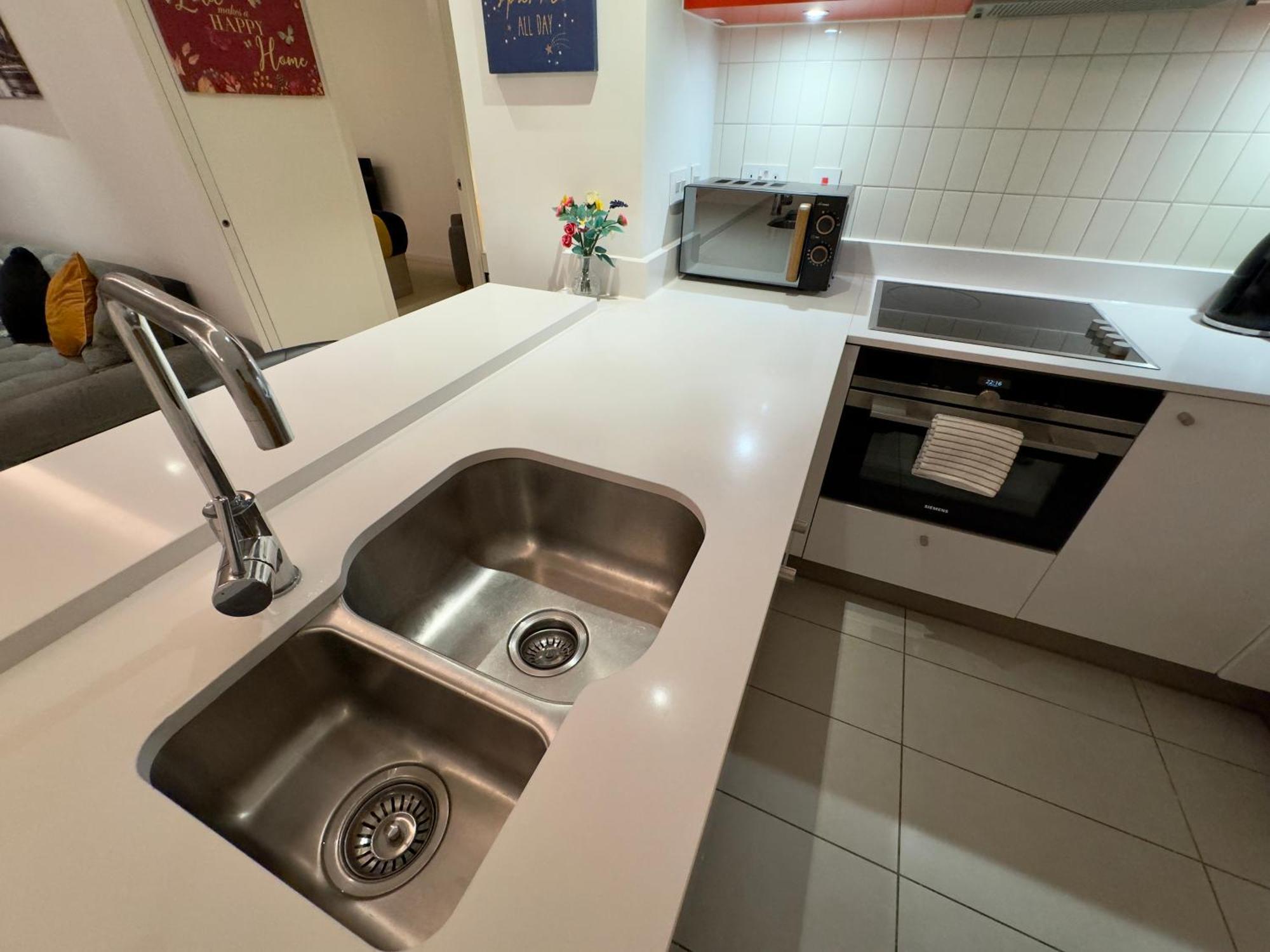 London Excel Cosy Apartment With Balcony & River View Close To O2 Arena, Cable Car, City Hall מראה חיצוני תמונה